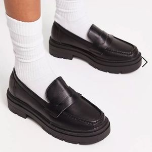 chunky loafers in black